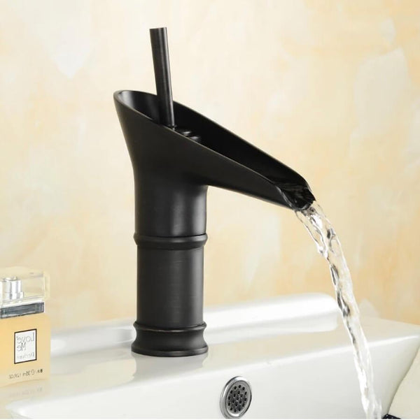 OMNITAIR Wastafelkraan ZWART MAT Bamboo OMNITAIR